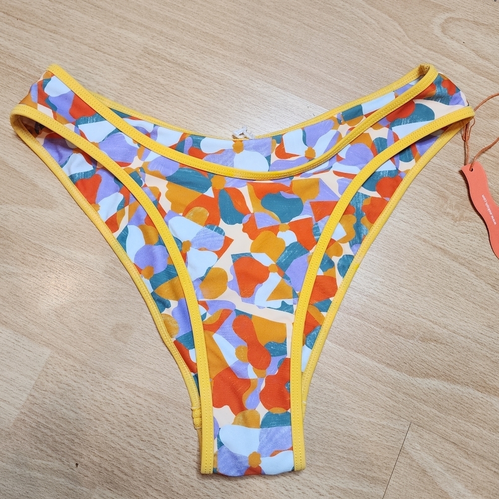 Madewell‎ x OOKIOH Casablanca Bikini Bottom in Floral Print. Estimated S/M